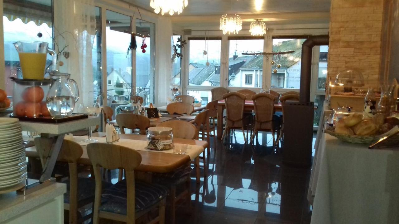 Gaestehaus Moselblick Trittenheim Ngoại thất bức ảnh